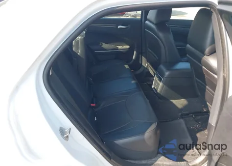 2016 Chrysler 300C Awd z USA, uszkodzony, nr VIN 2C3CCAKG1GH111526